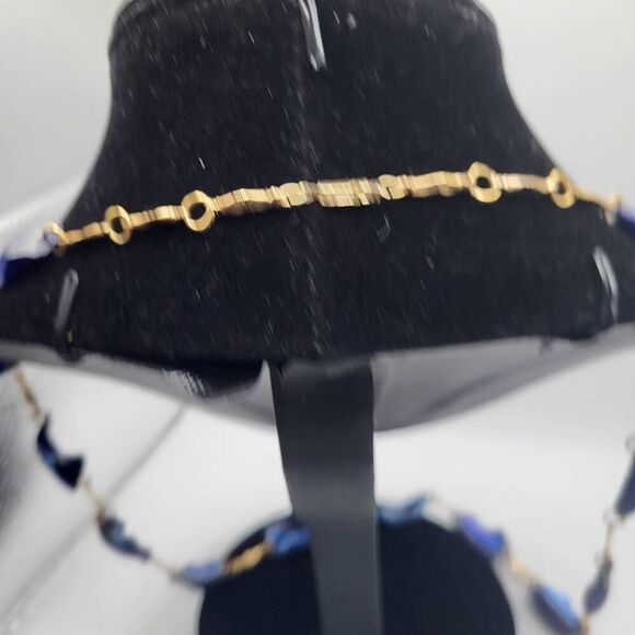 Beautiful Cerulean Blue Mother of Pearl and Gold Necklace - Picture 4 of 7